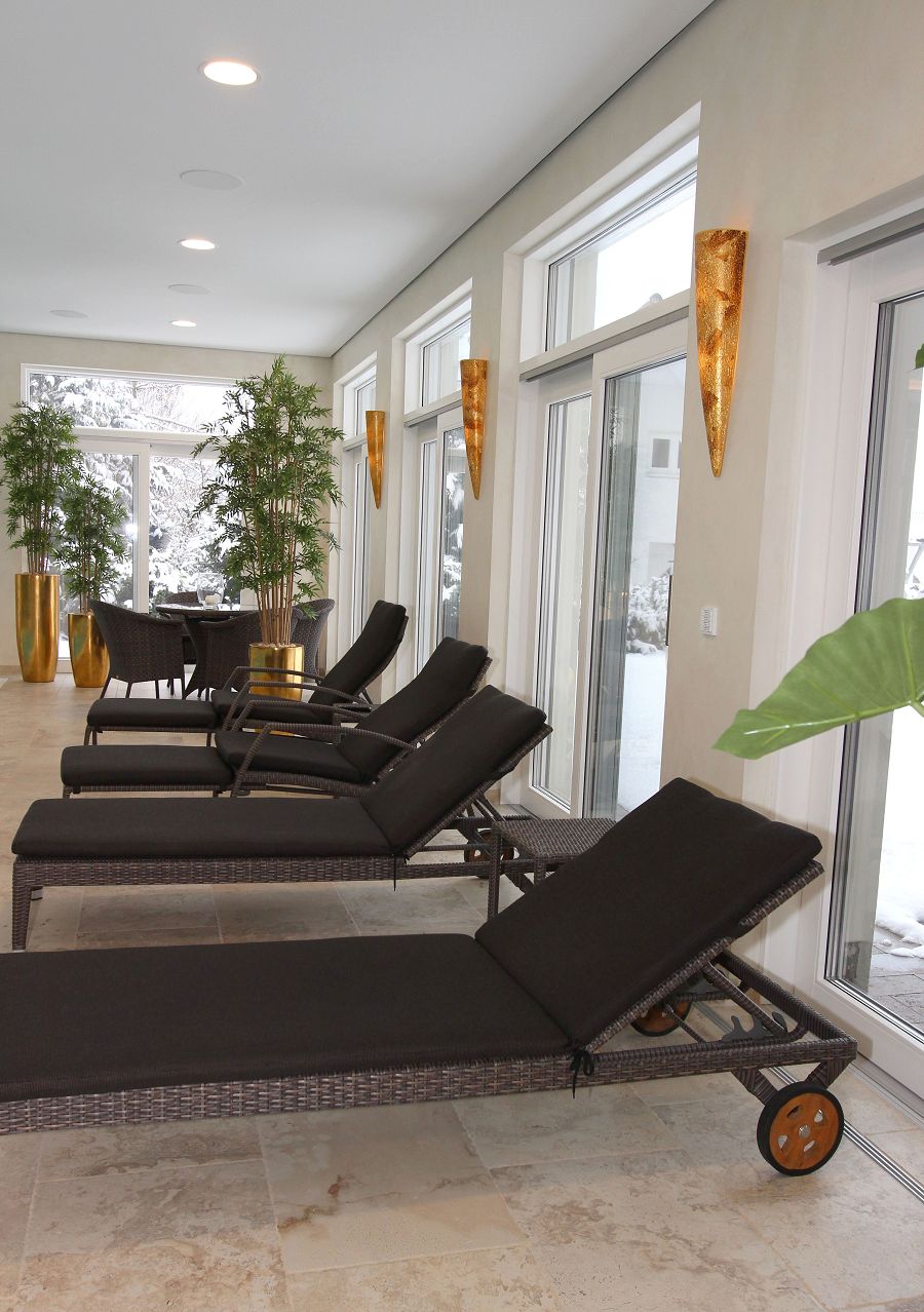 Poolhaus, Wellnessoase, Ruhebereich nahe Augsburg