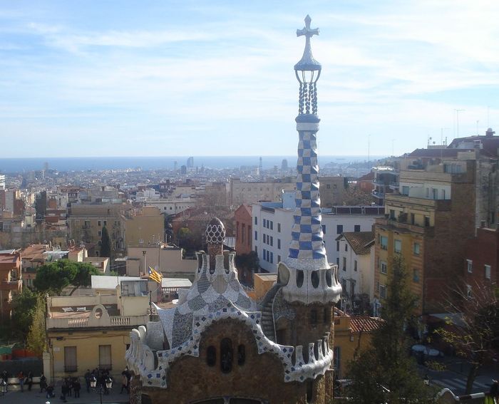 Malerische_Wohnideen_Antoni_Gaudi_Architektur_00h