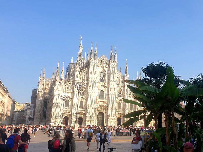 glamora-designtapeten-showroom-mailandreise-2022-21